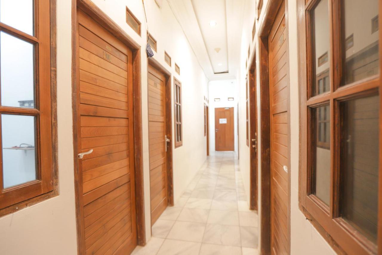 ג'קרטה Oyo 150 Harmoni Residence מראה חיצוני תמונה
