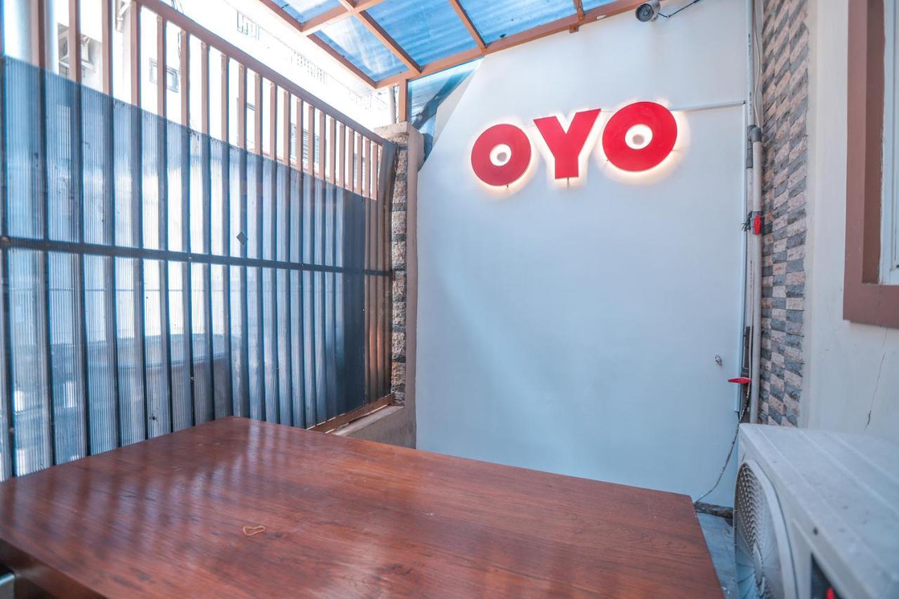 ג'קרטה Oyo 150 Harmoni Residence מראה חיצוני תמונה