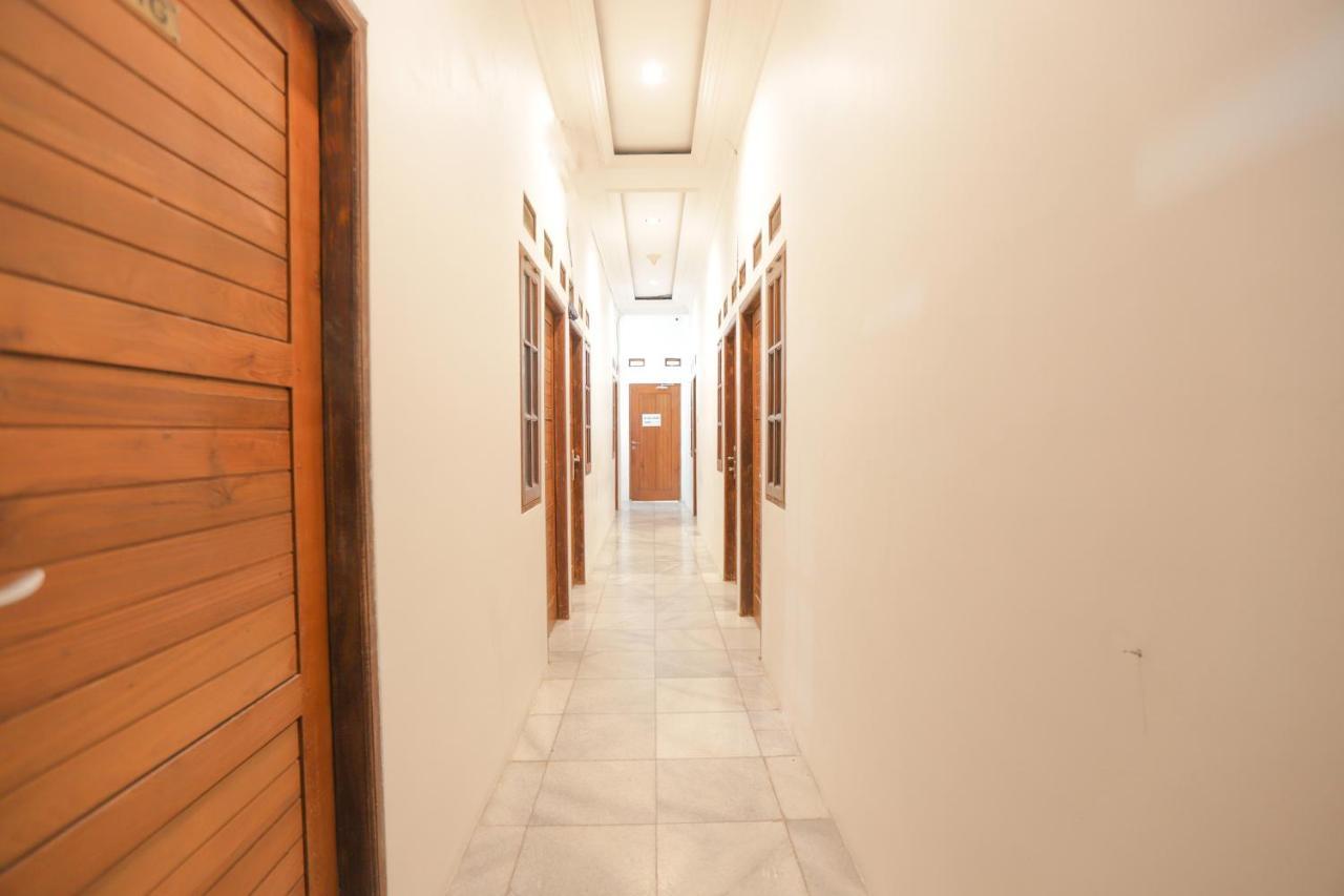 ג'קרטה Oyo 150 Harmoni Residence מראה חיצוני תמונה