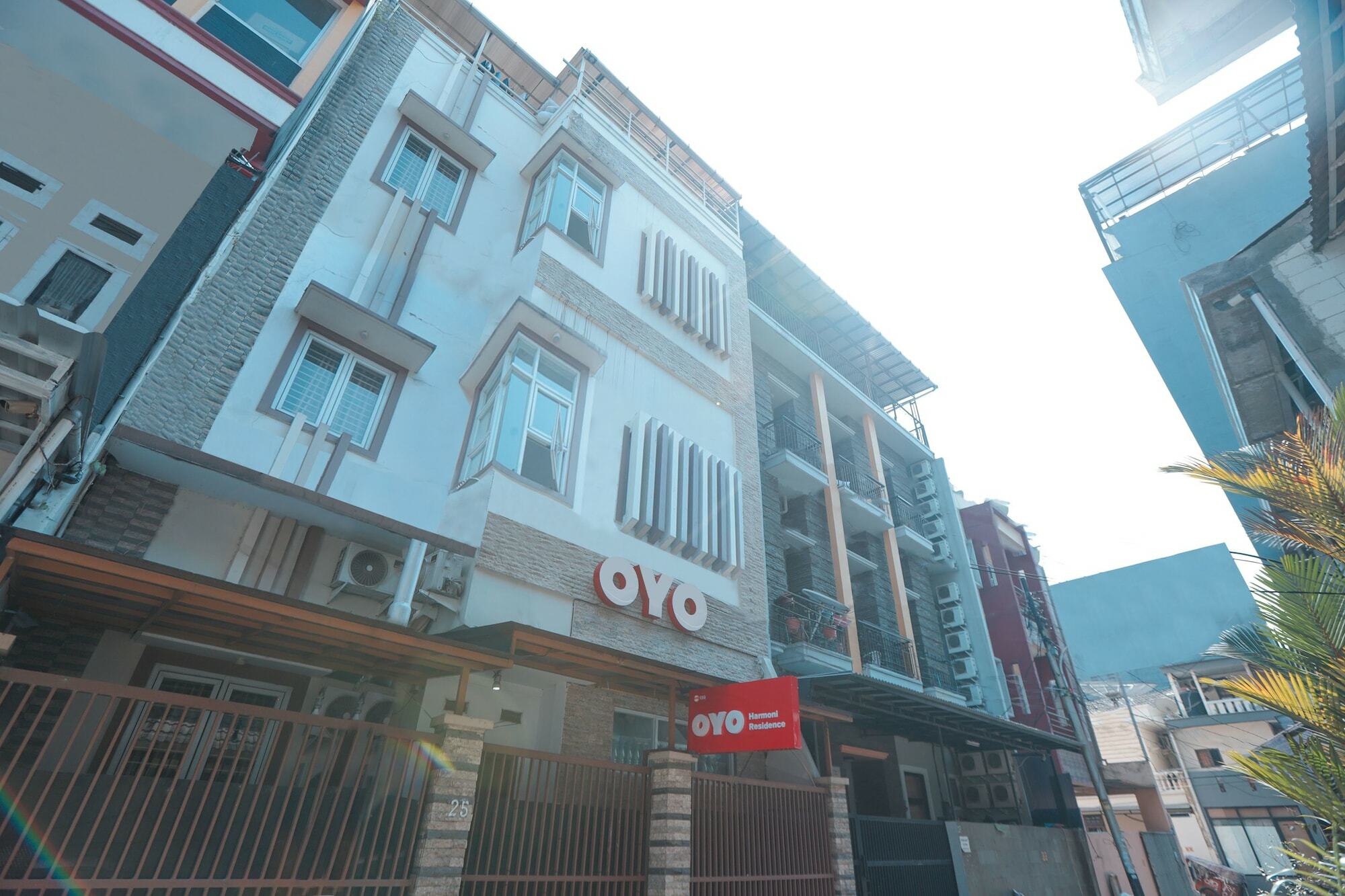 ג'קרטה Oyo 150 Harmoni Residence מראה חיצוני תמונה