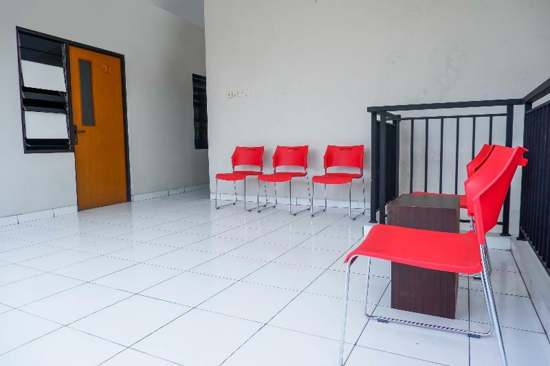 ג'קרטה Oyo 150 Harmoni Residence מראה חיצוני תמונה