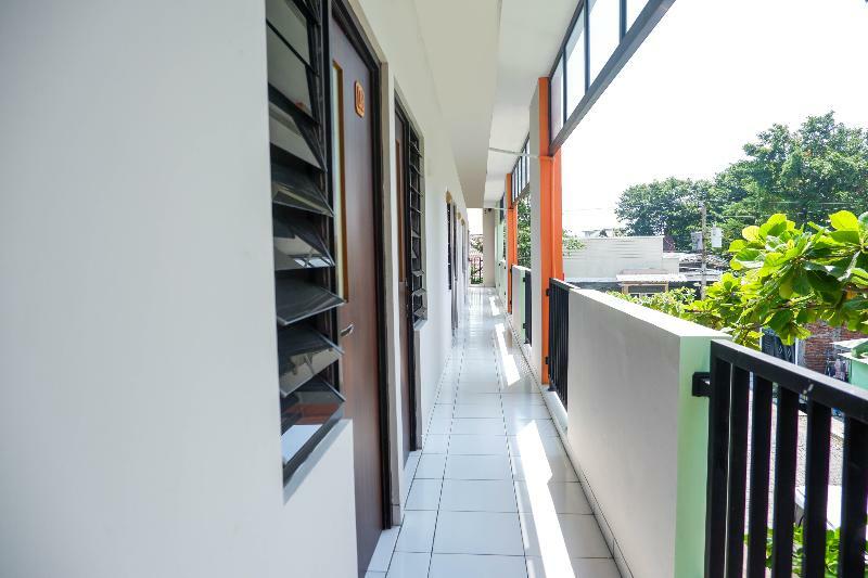 ג'קרטה Oyo 150 Harmoni Residence מראה חיצוני תמונה